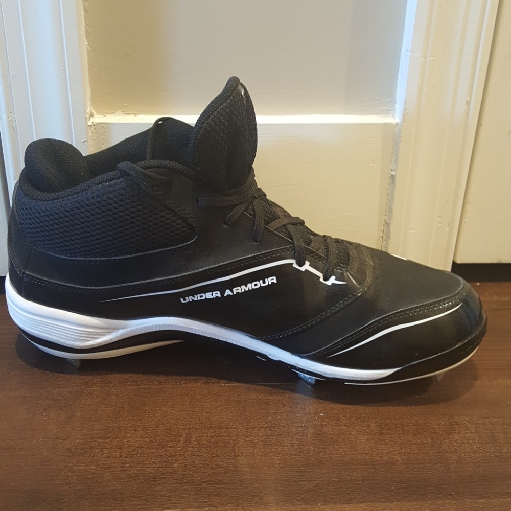 Under Armour Metal Baseball Cleats