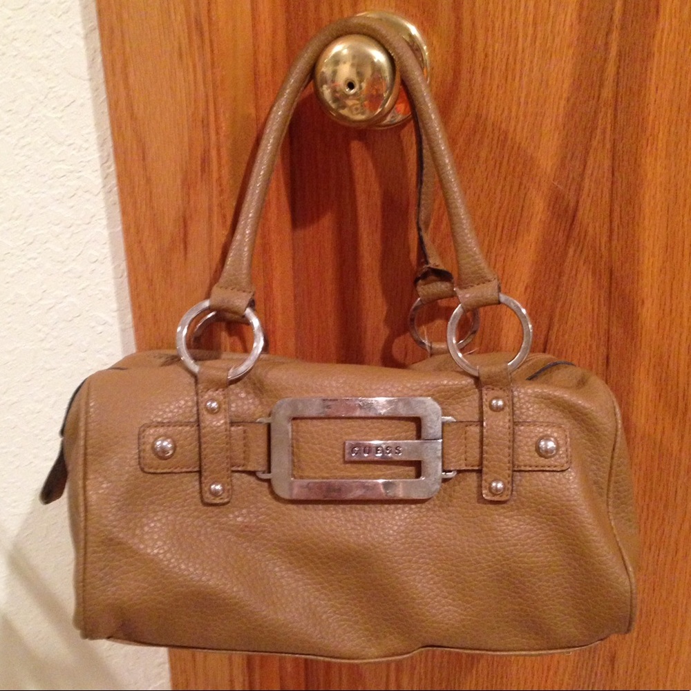 Guess bucket bag
