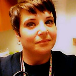 Meet your Posher, Dina