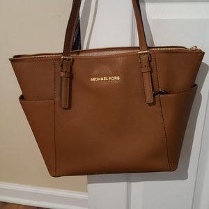 Michael Kors Jet Set East/West Saffiano Leather
