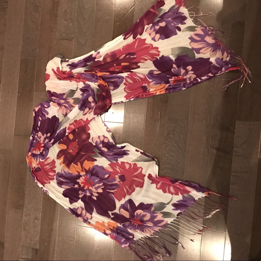 Floral spring scarf