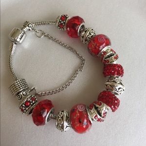 Red Murano beads silver charms bracelet