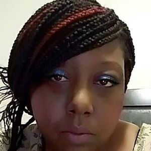 Meet your Posher, Juanita