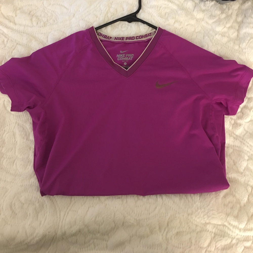 Nike women's shirt sleeve workout top