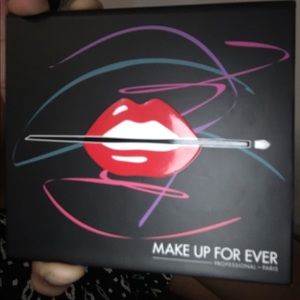 MAKEUP FOREVER 9 SHADOW PALETTE!!
