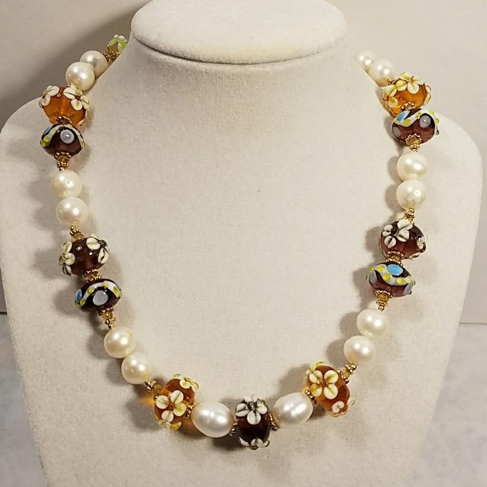 Gold Plate Sterling Glass and CFW Pearl Necklace