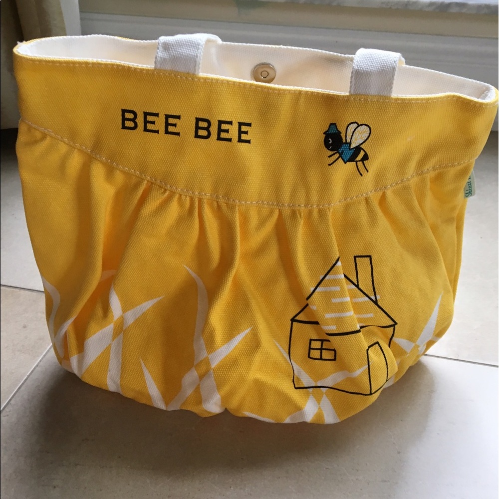 Medium size canvas bag