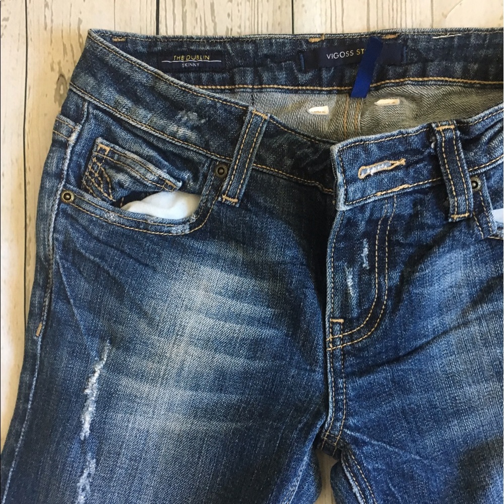 Distressed Skinny Jeans