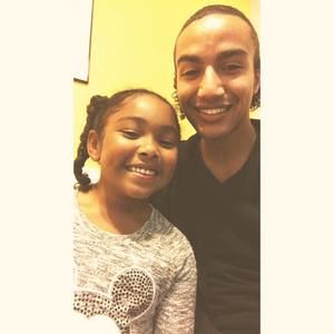 Meet your Posher, Carlos