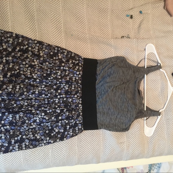 Zara dress! Never worn - Picture 1 of 1