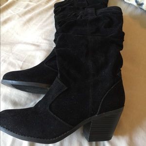 Qupid Velvet Black Boots
