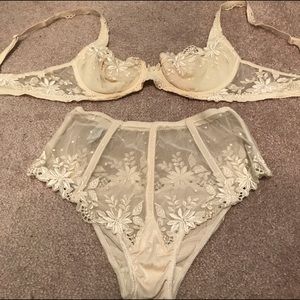 Le Donne bra and boy short size 2/34.