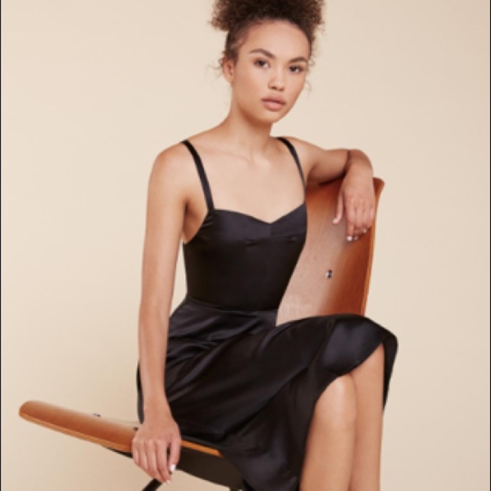 Reformation Black Venezia Dress, size 0 / XS/S