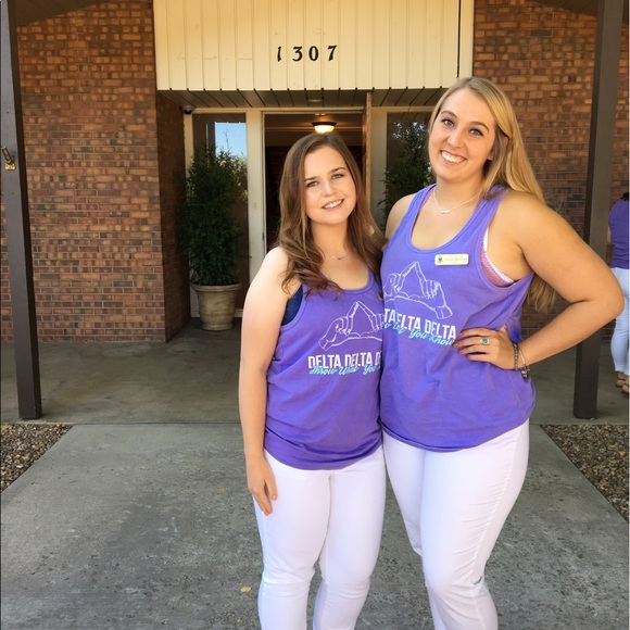 Meet the posher, Courtney! - Picture 3 of 3