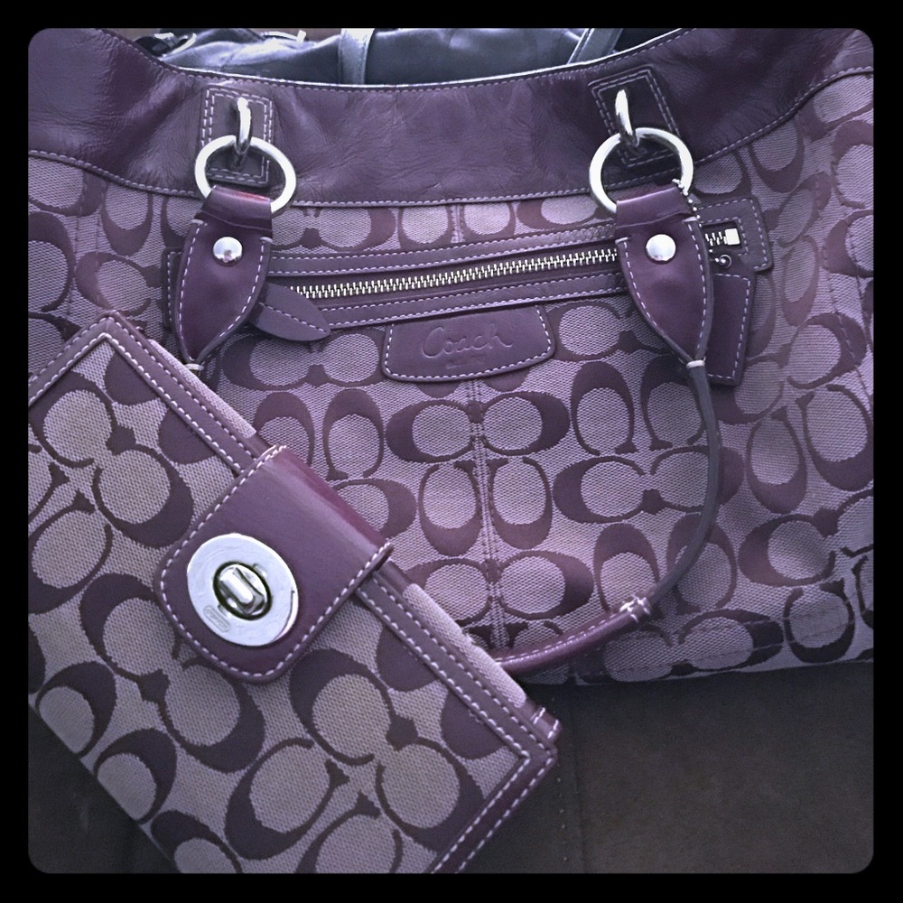 Coach purse and matching wallet!