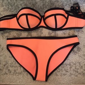 Triangl Bikini