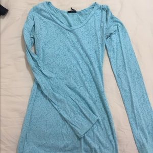 patterned v neck long sleeve