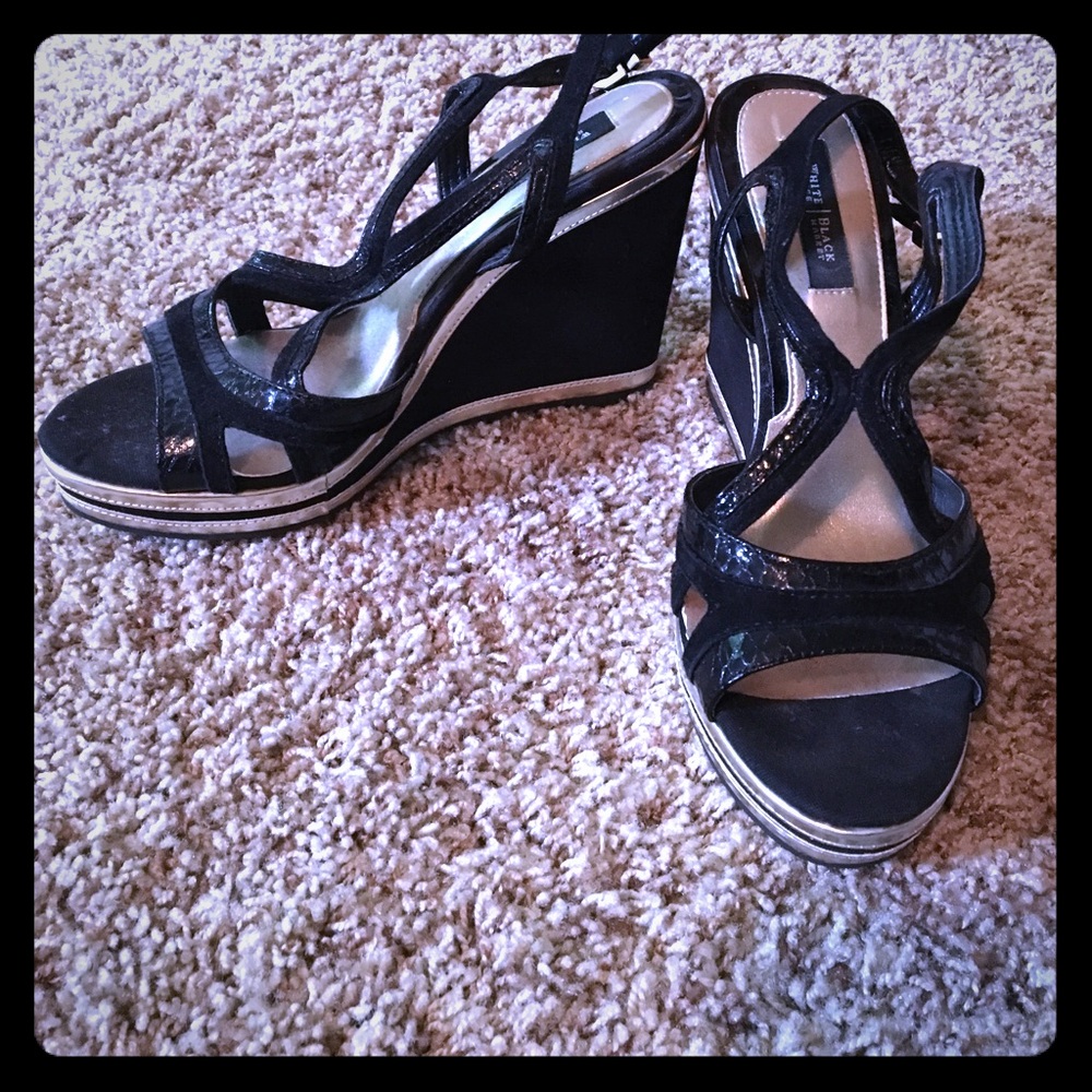 Womens size 7 wedges