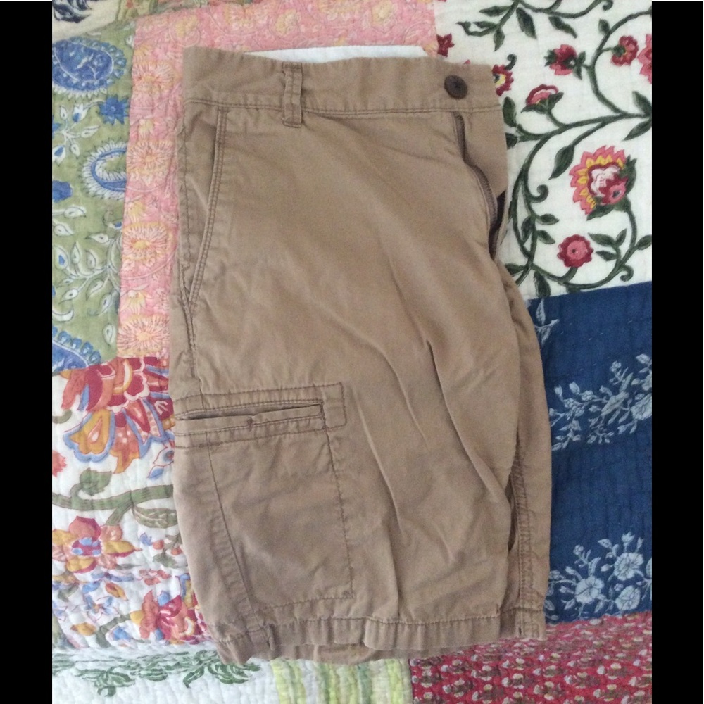 old navy men's shorts size 29
