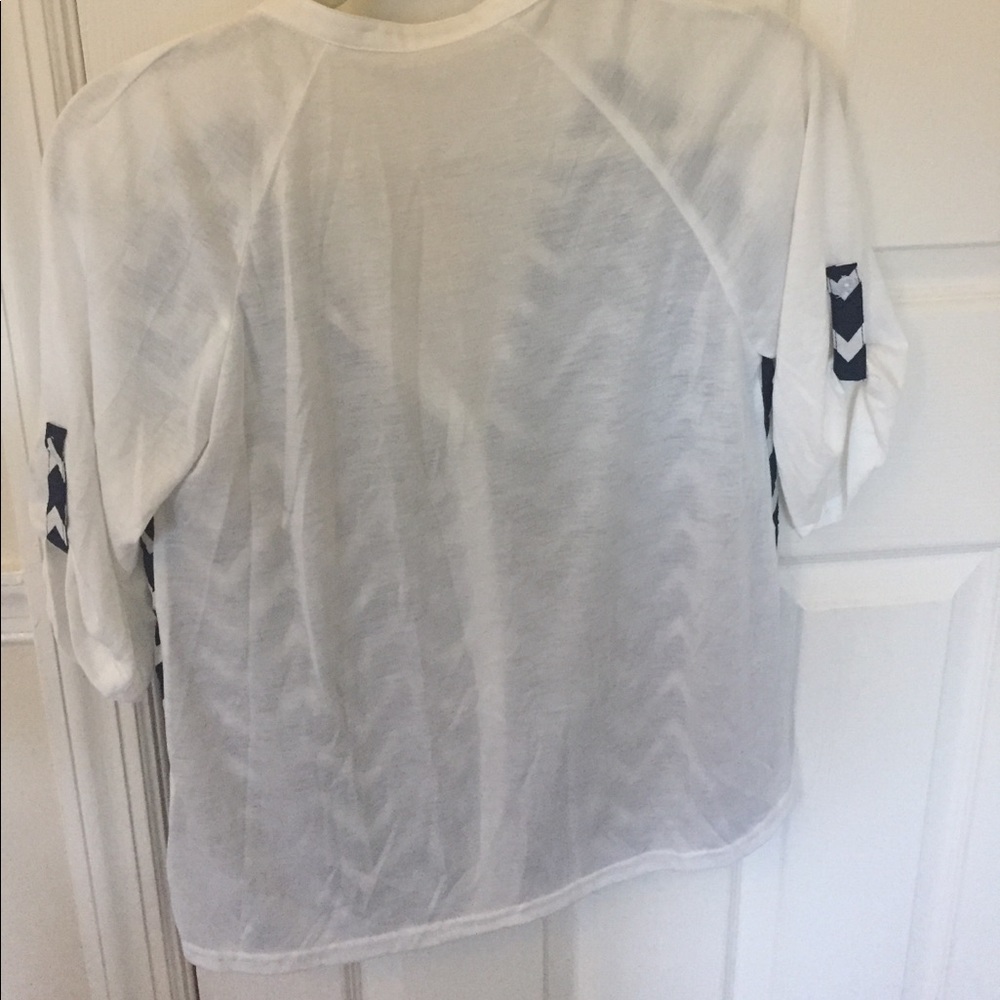 Doe and Rae Button down Chevron - Picture 4 of 4