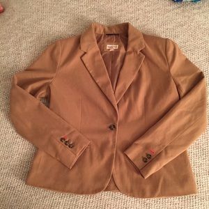 MERONA CAMEL COLORED BLAZER W/ PINK DETAIL