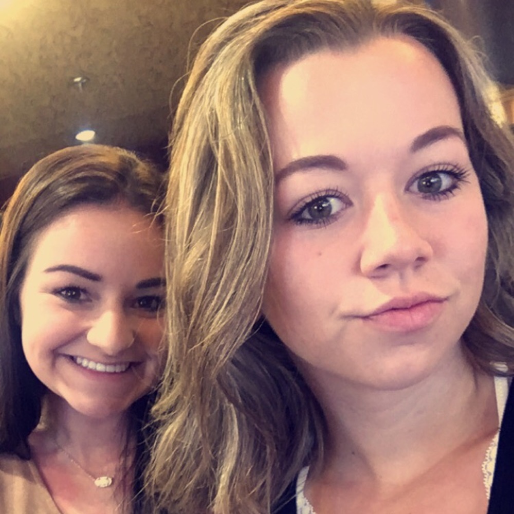 Meet your Posher, Stephanie