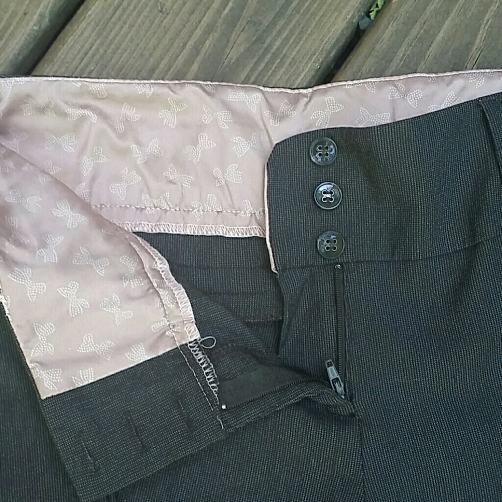 Joe B Pants - Picture 2 of 3