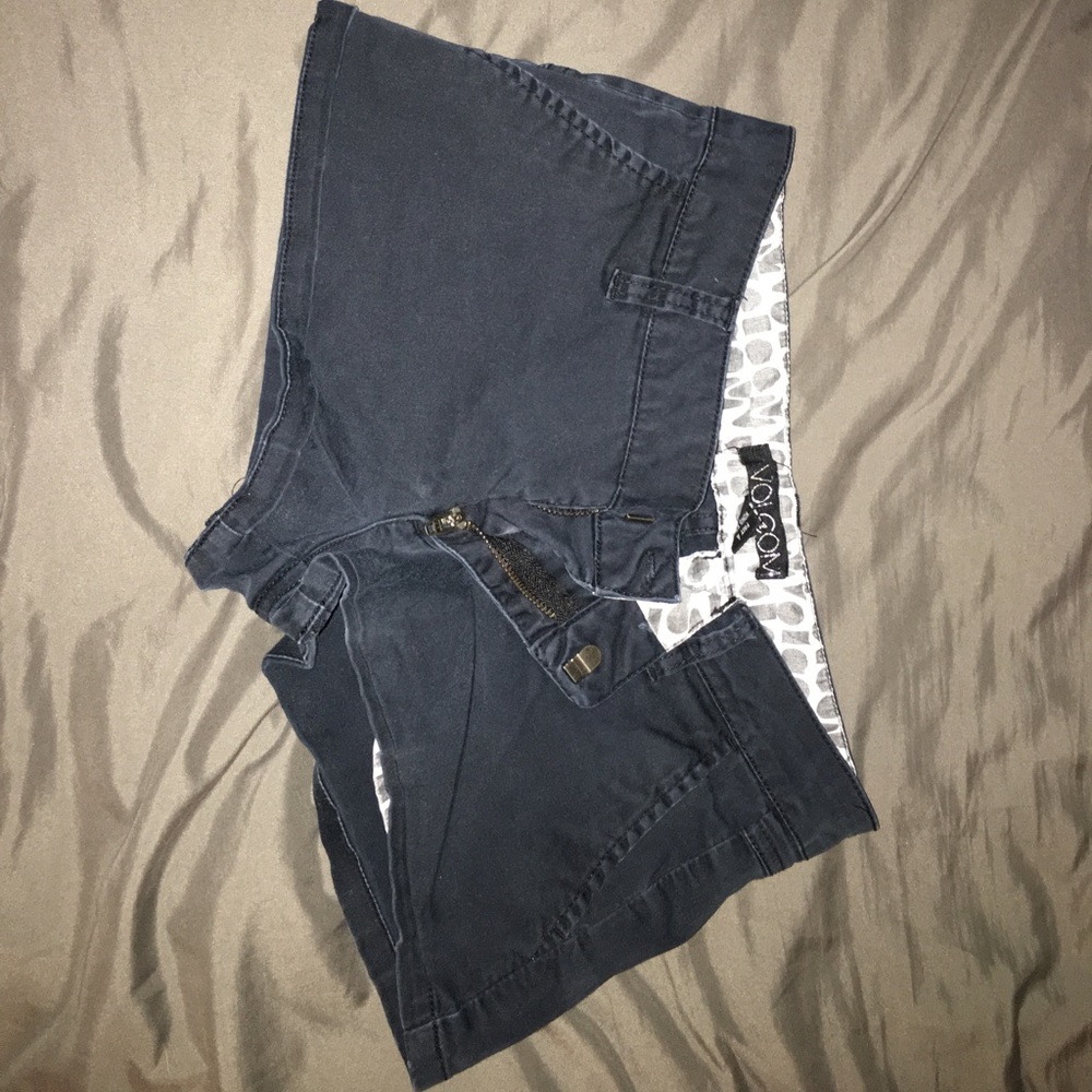 Black volcom shorts