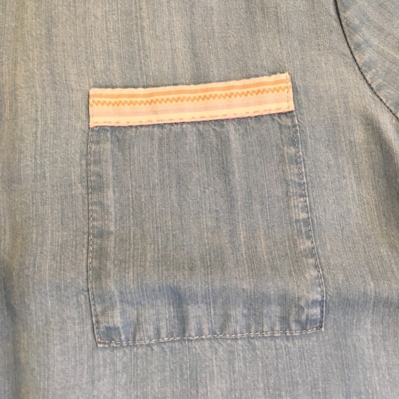 Soft denim top - Picture 2 of 4