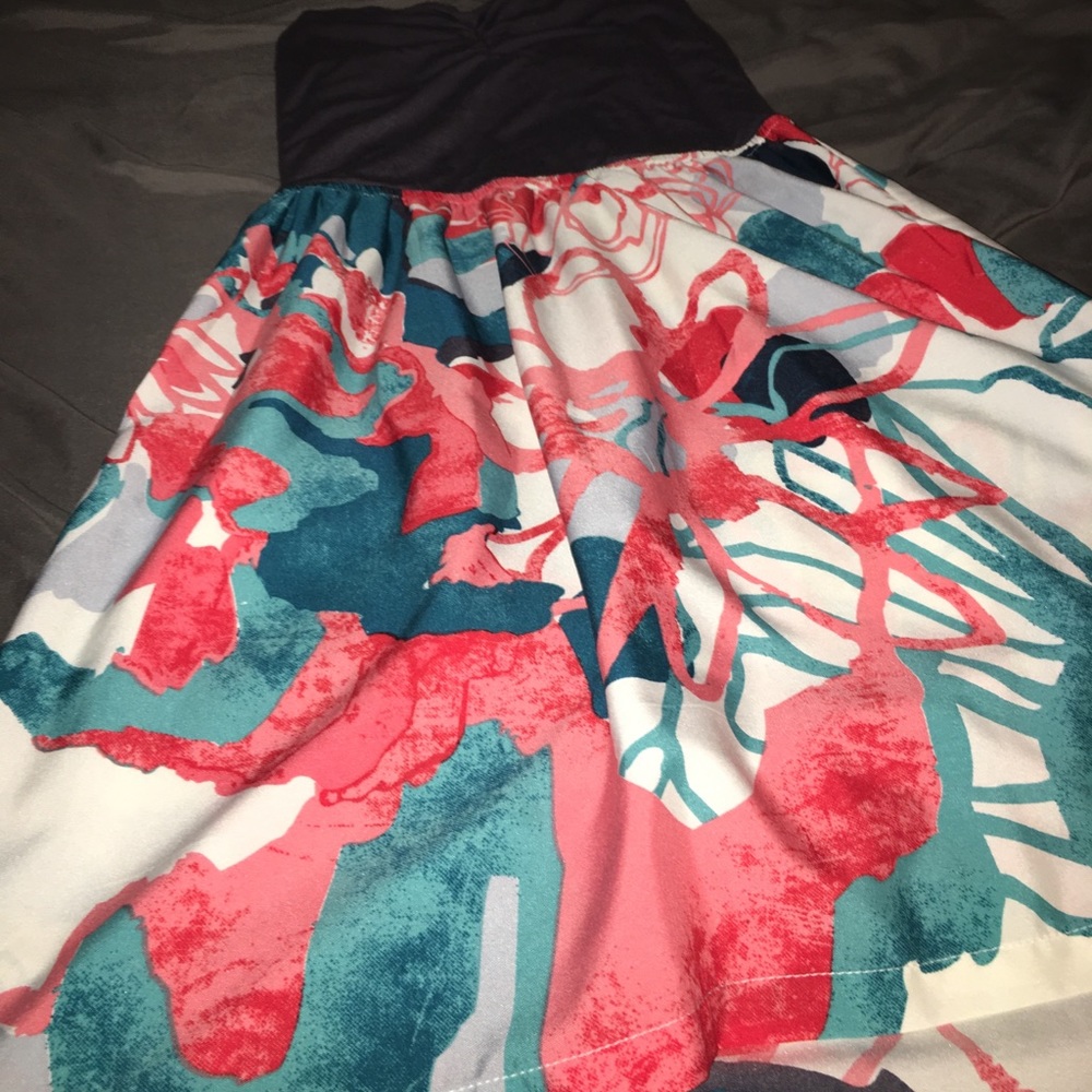 Strapless Roxy dress - Picture 2 of 4