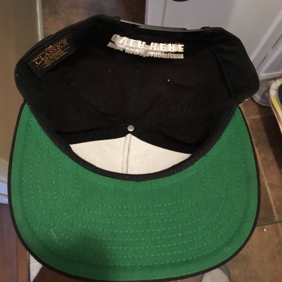 SnapBack - Picture 3 of 3