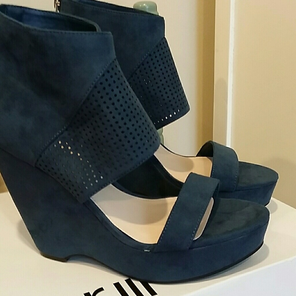 Bar III Shoes New with tag & Box