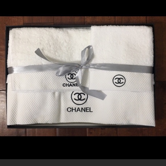 CHANEL Other Iso Chanel Towel Set Poshmark