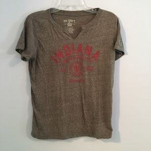 🎀 Indiana University gray t shirt