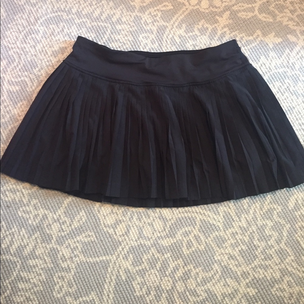 Lululemon pleated black skort