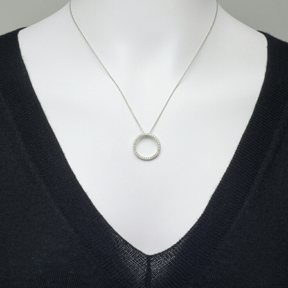 Roberto Coin 18kt Diamond Circle Pendant - Picture 3 of 6