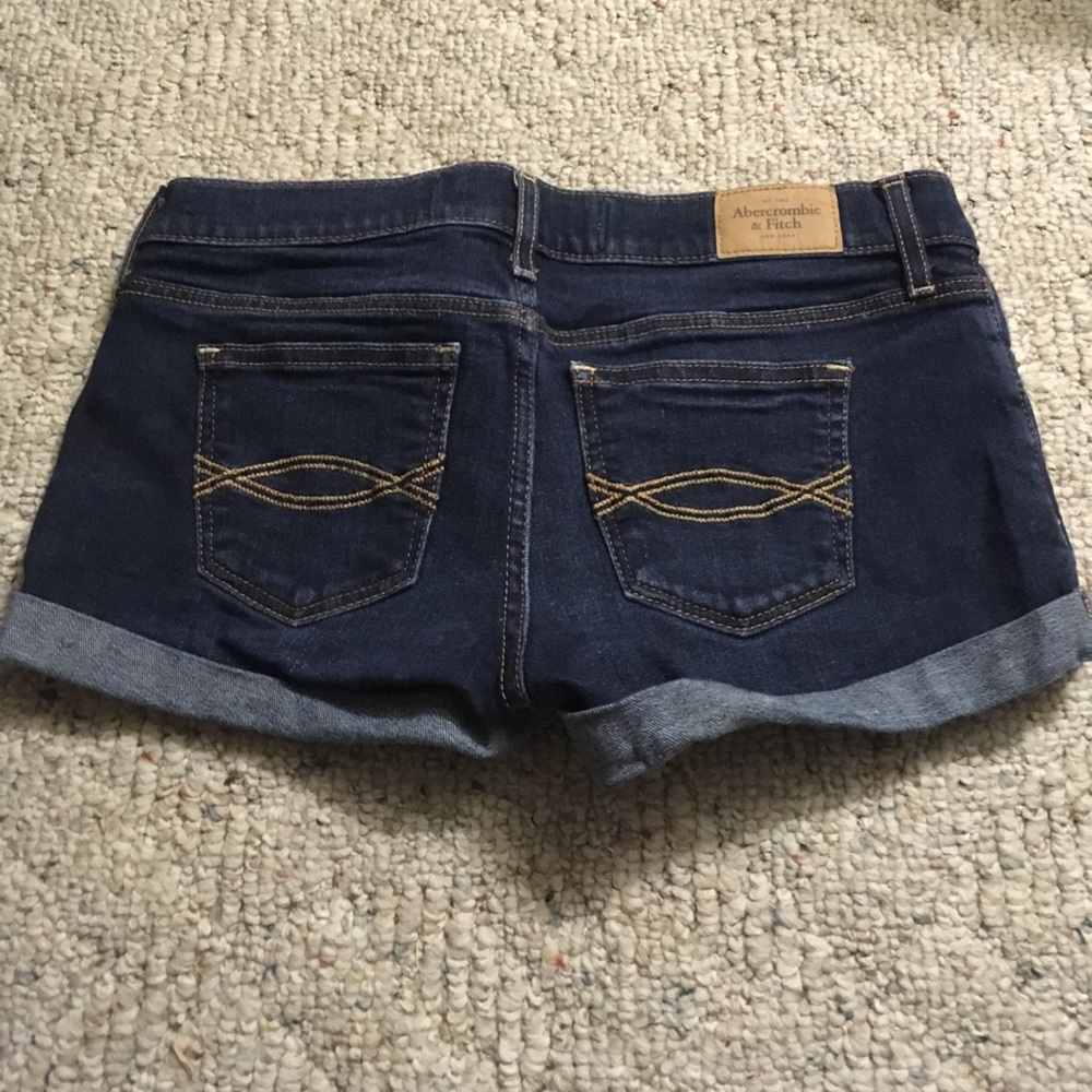 Shorts - Picture 2 of 2