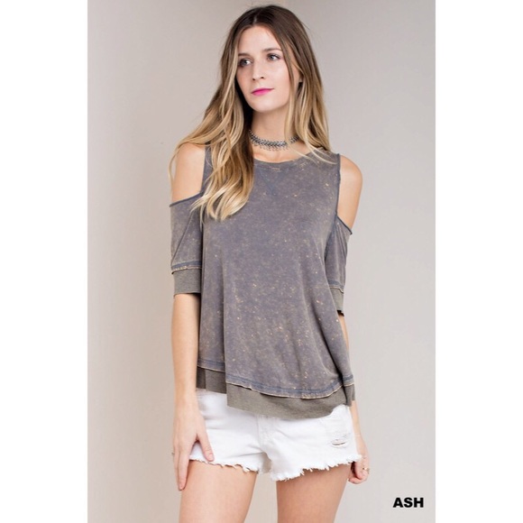 Ash Cold Shoulder Washed Top - Picture 4 of 7