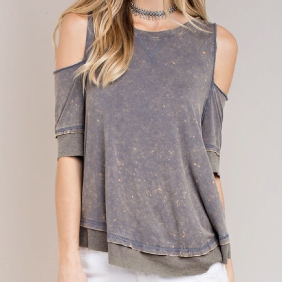 Ash Cold Shoulder Washed Top - Picture 2 of 7