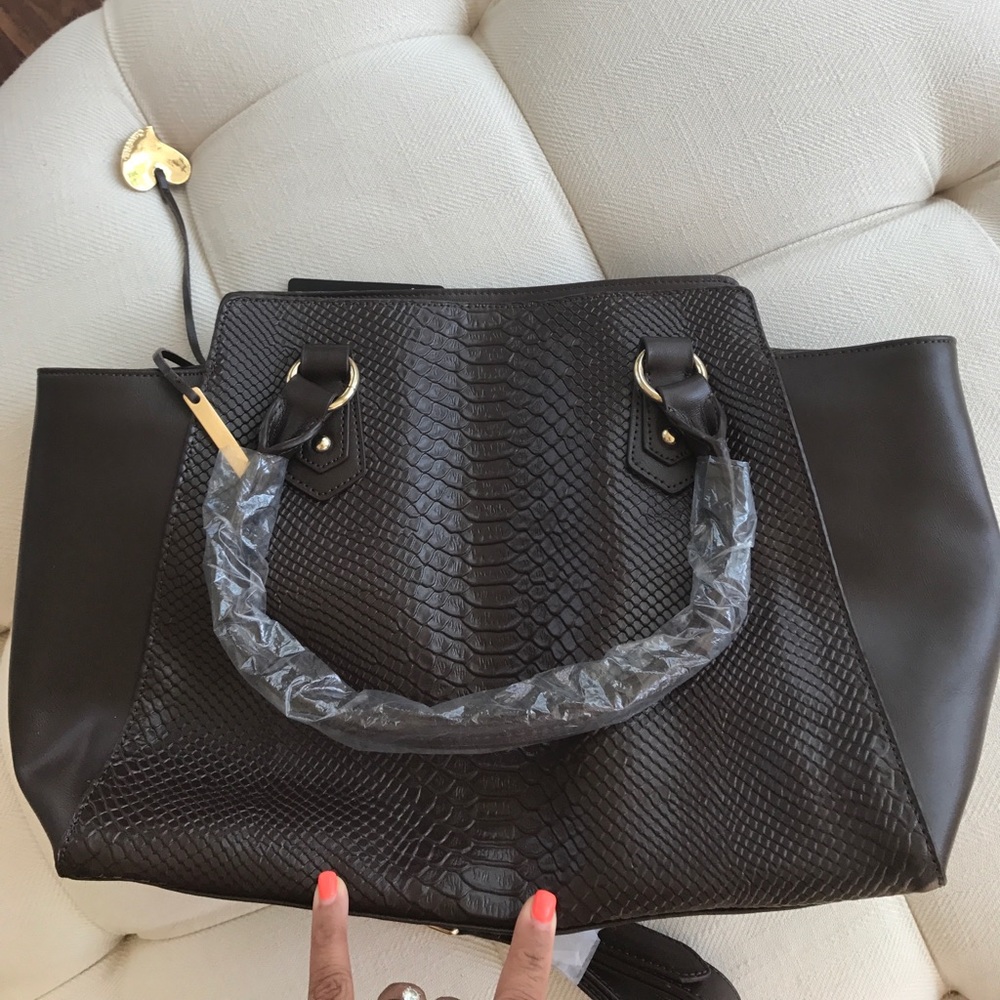 NWT Cuore & Pelle  Gator Embossed leather Bag