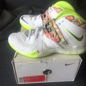 Nike Lebron's soldier VII-Easter's Limited Edition