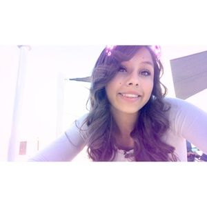 Meet your Posher, Alize