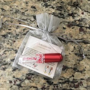Perfume refillable travel spray