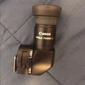 Canon angle finder c