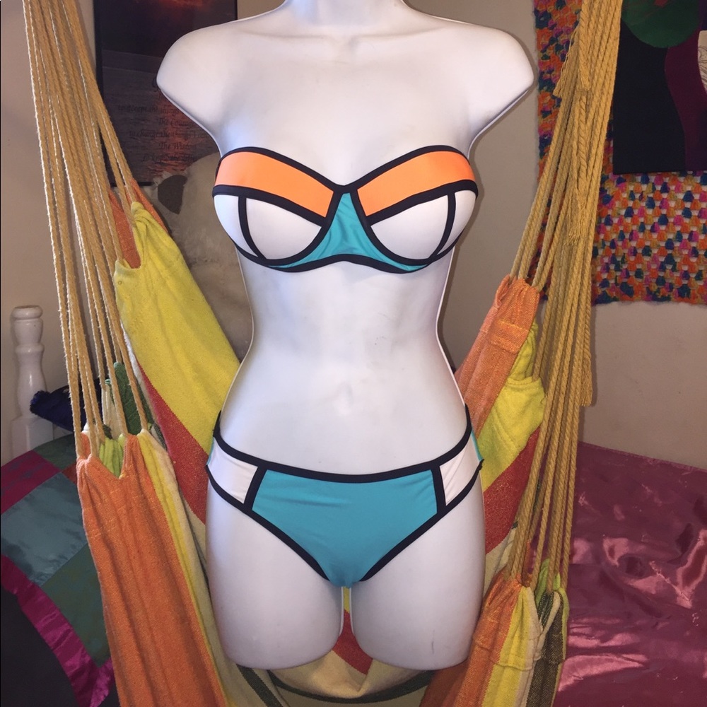 Color block bikini set - Picture 1 of 3