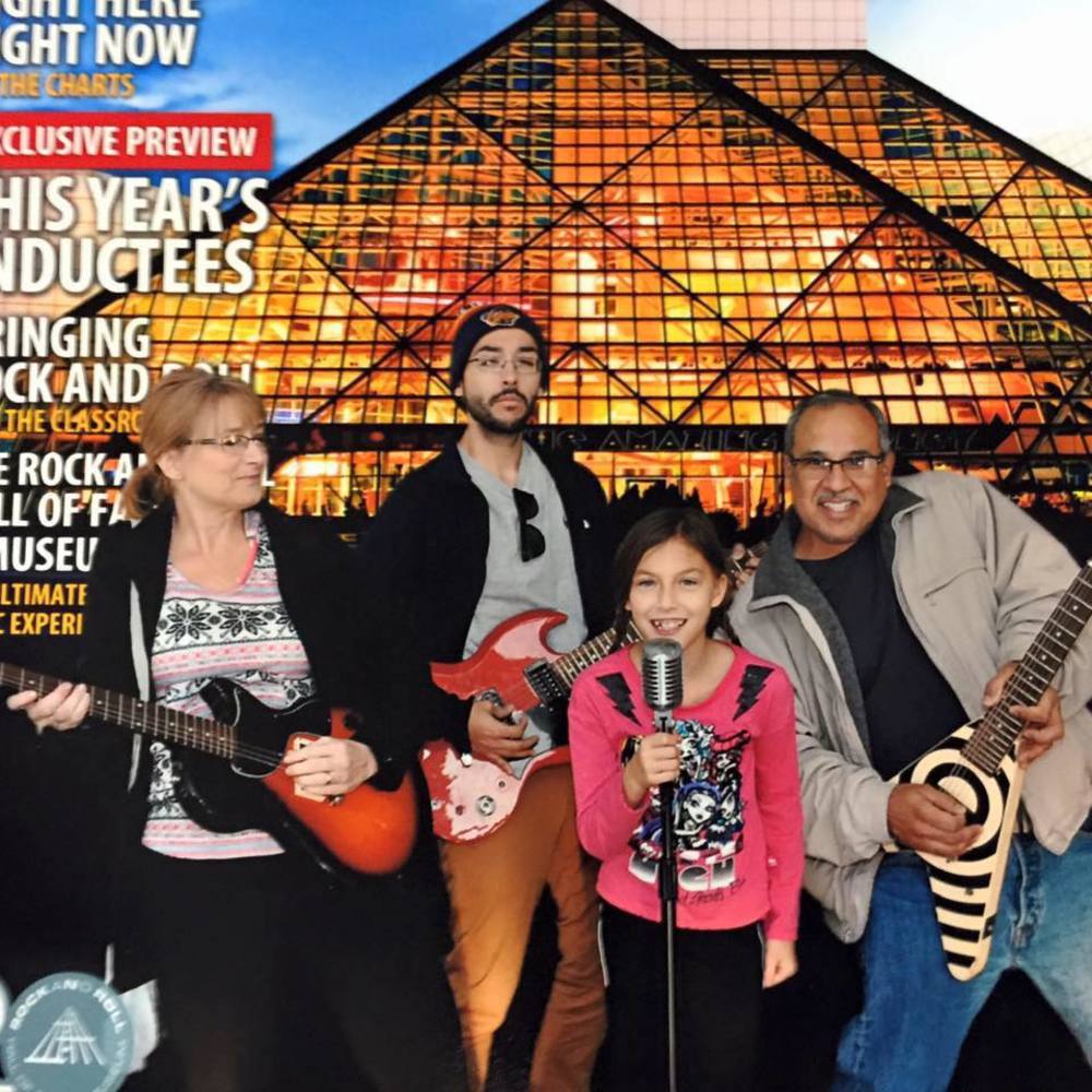 Meet your Posher, Connie