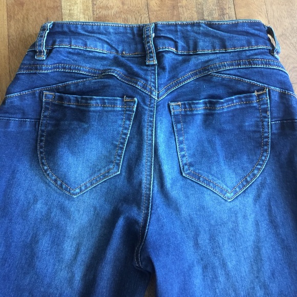 Refuge Stretch Skinny Jeans 👖 - Picture 3 of 4