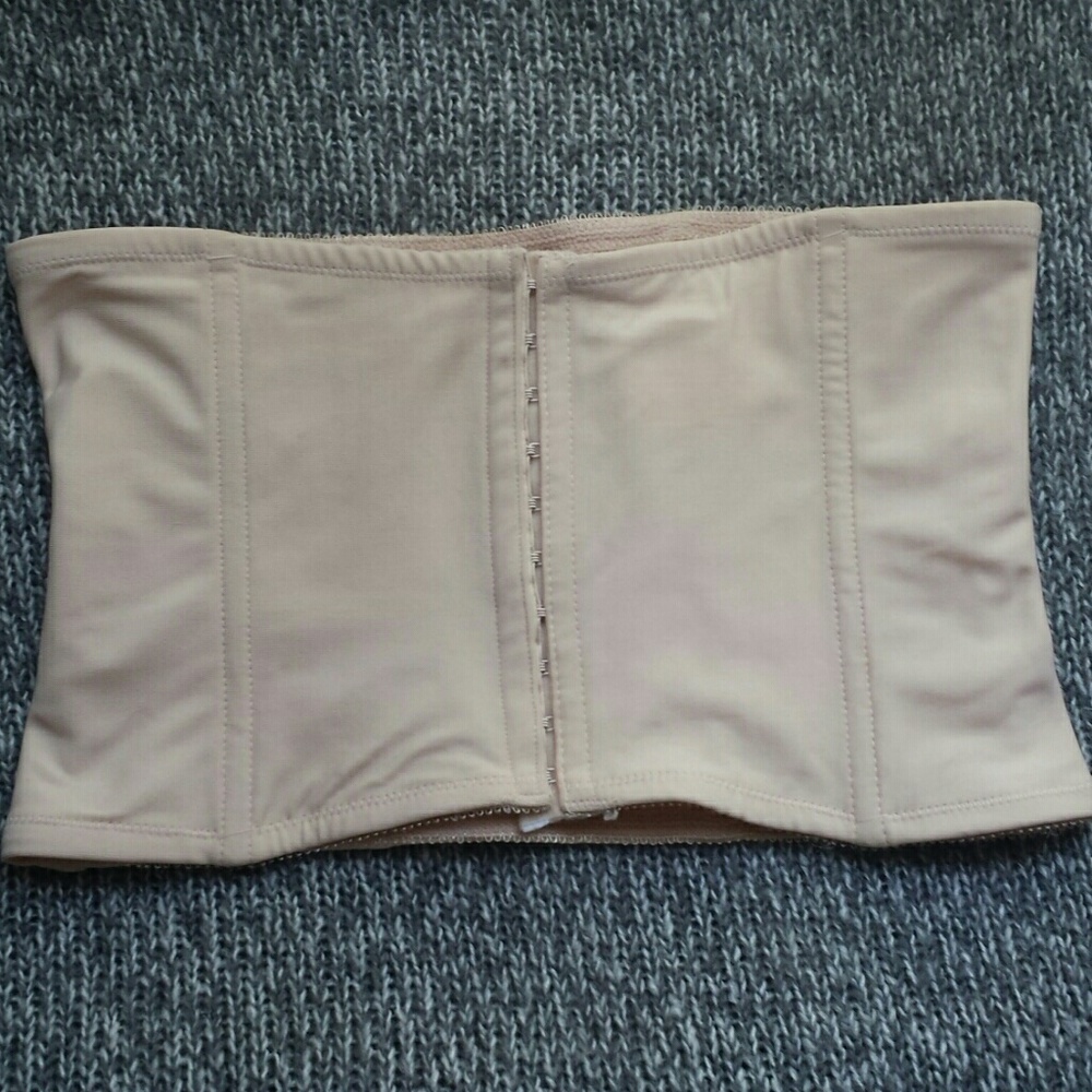 Frederick's of Hollywood Waist Cincher