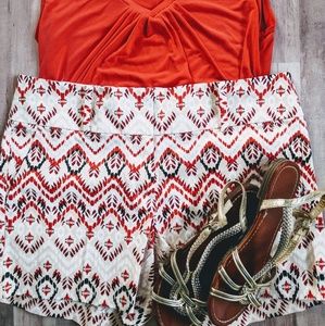 Ann Taylor Modern Fit City Short.