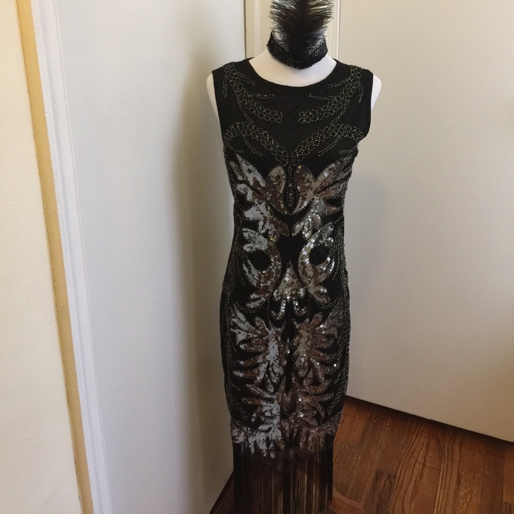 Women's 1920s Gatsby Flapper Dress.